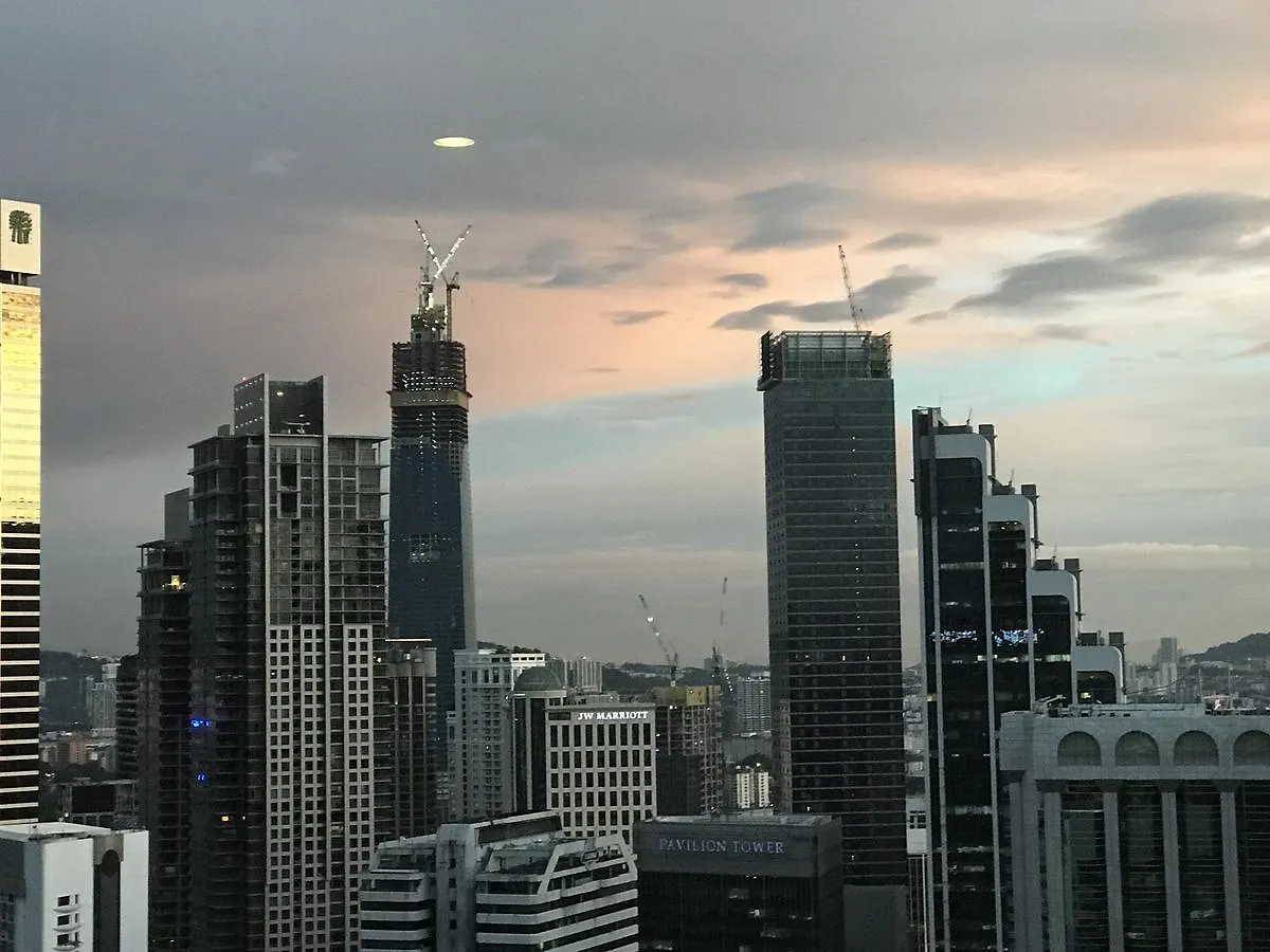 Soho Suites Klcc By Pnut Klcc View Kuala Lumpur